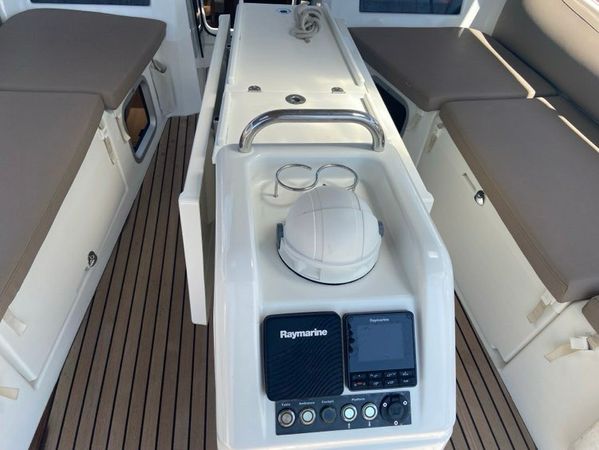 Jeanneau Sun Odyssey 410 | High Time