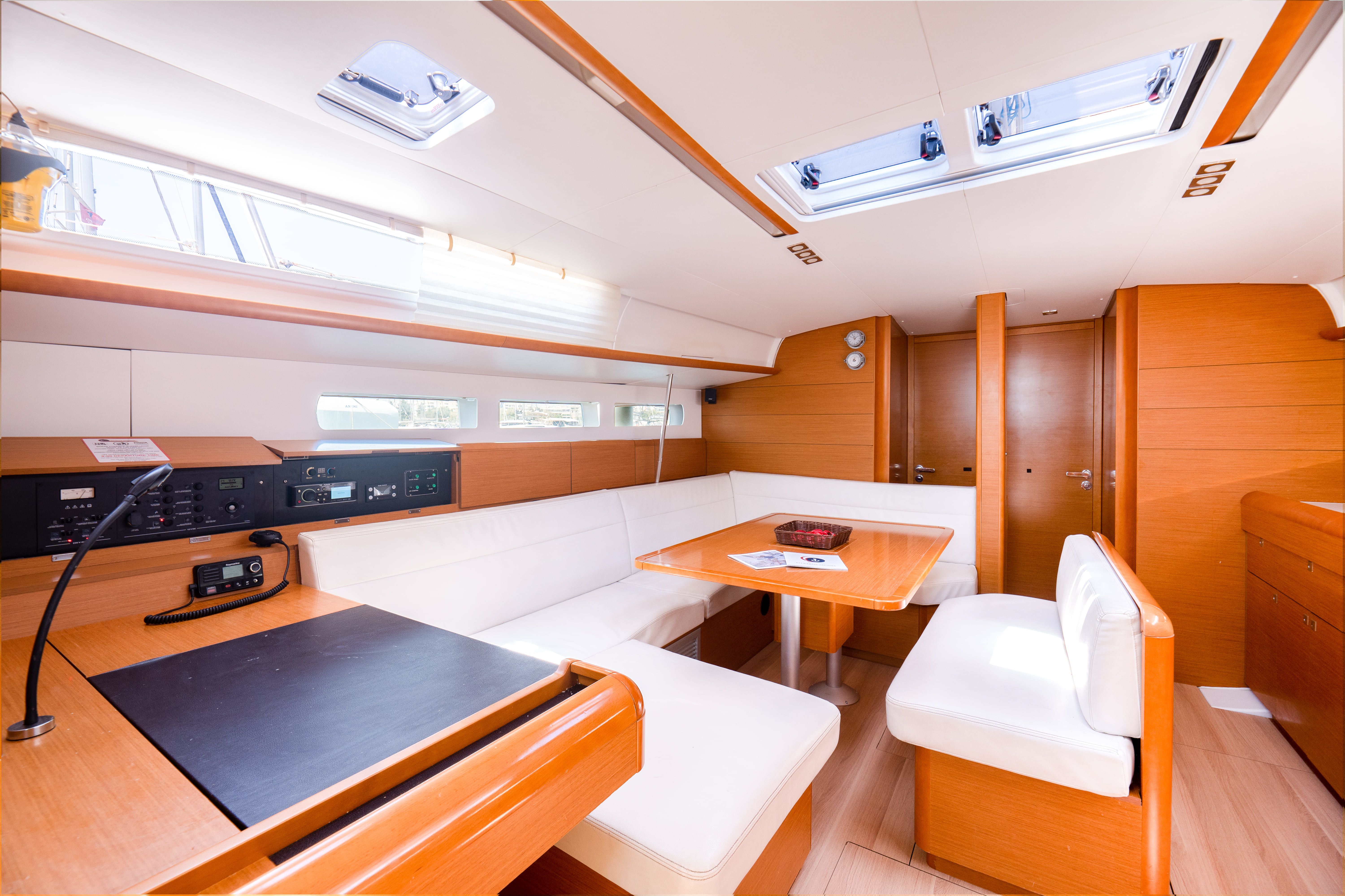 Jeanneau Sun Odyssey 440 | Simoun