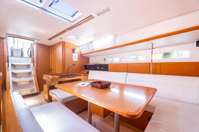 Jeanneau Sun Odyssey 440 | Simoun