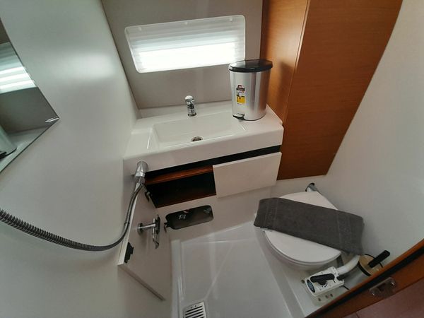 Jeanneau Sun Odyssey 490 | Yada