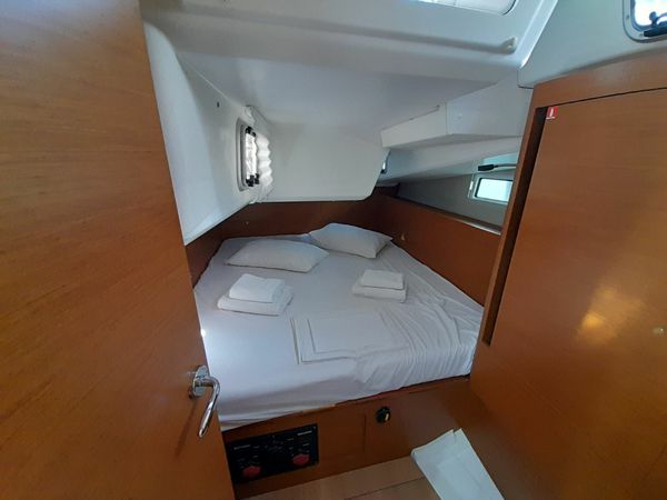 Jeanneau Sun Odyssey 490 | Yada