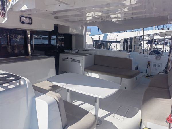 Lagoon 46 | Full Moon