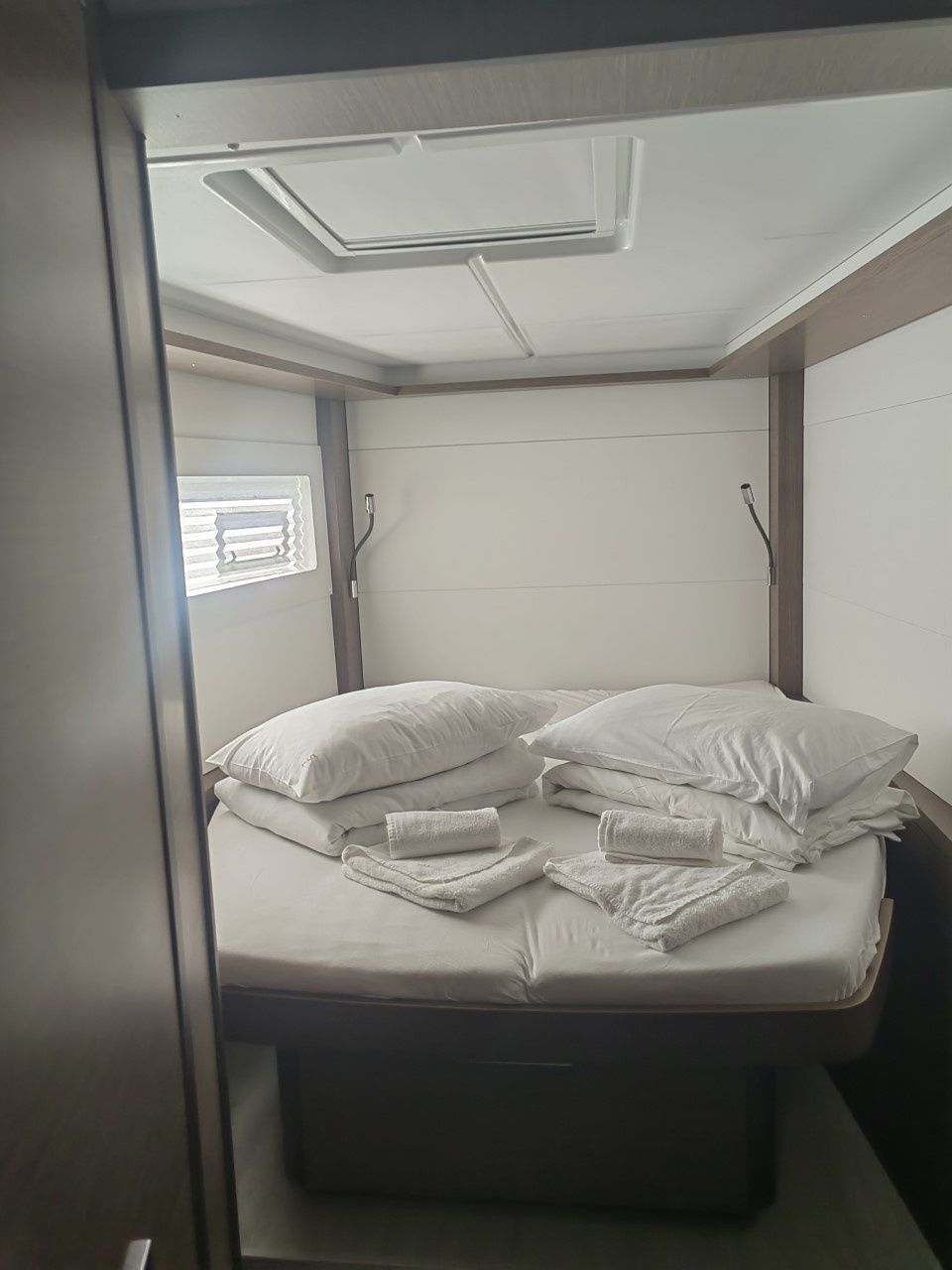 Lagoon 46 | Full Moon