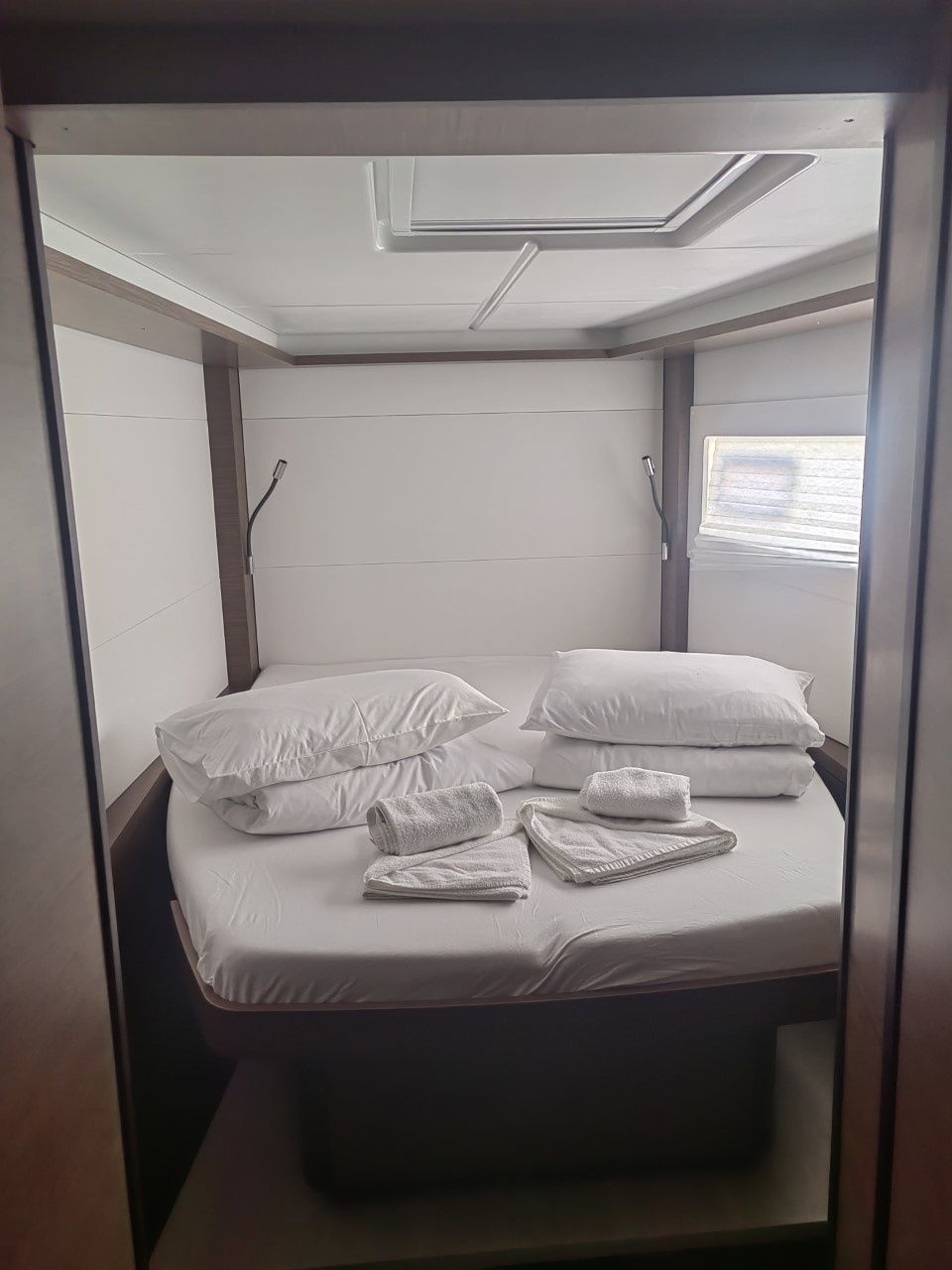 Lagoon 46 | Full Moon