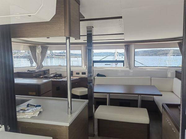 Lagoon 46 | Full Moon