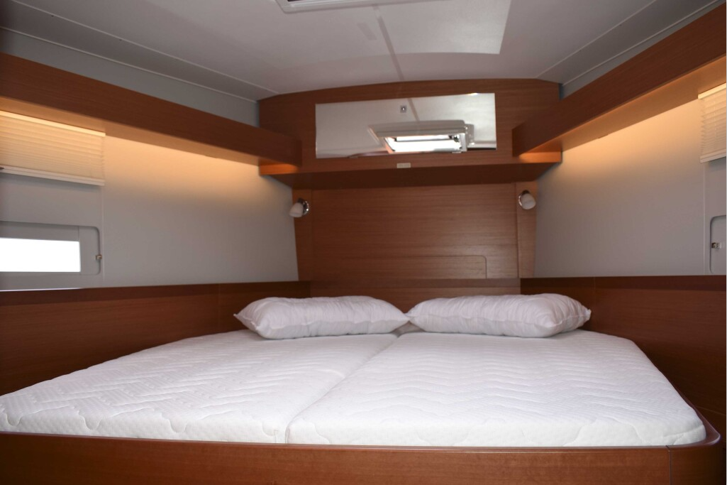 Dufour 430 | Nima 11