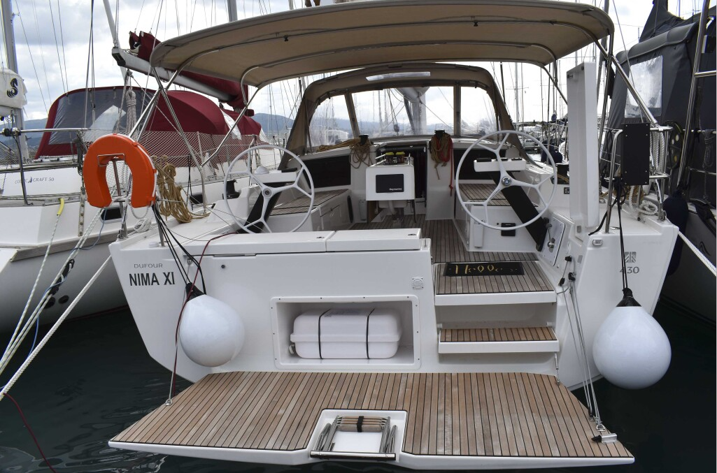 Dufour 430 | Nima 11