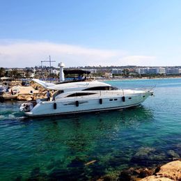 Princess 61 Fly | Mona