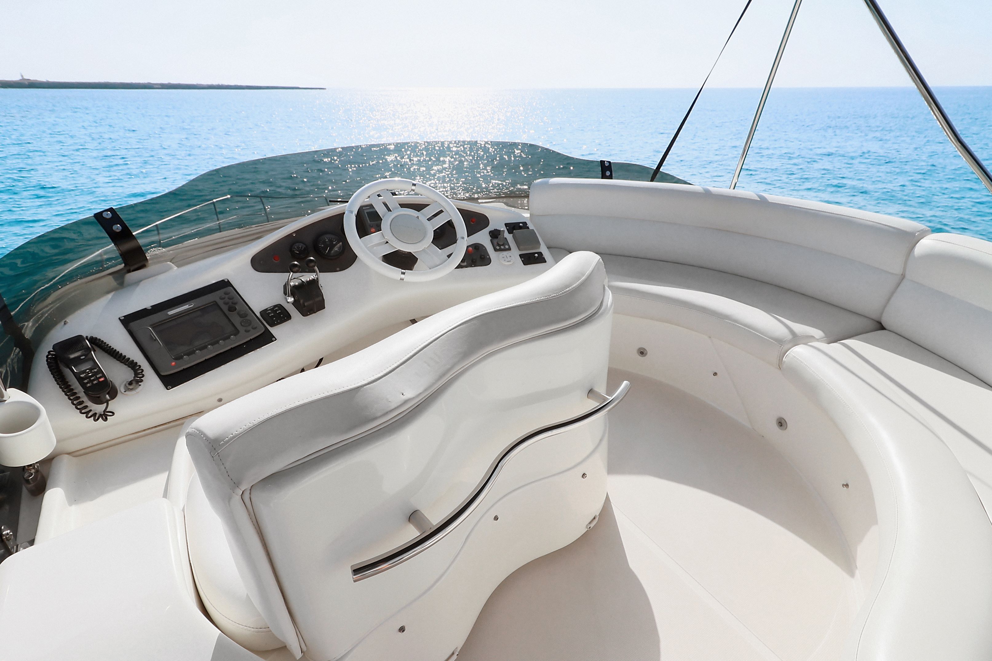 Azimut 42 | Time Out