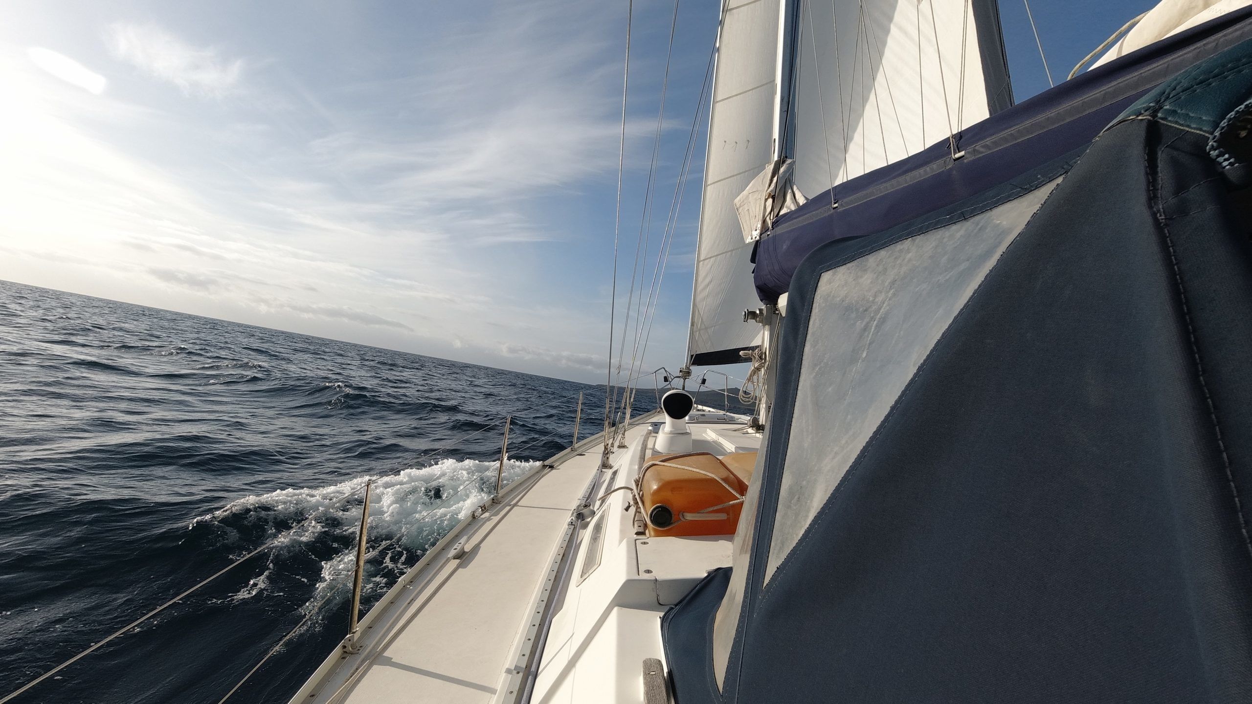 Atlantic 49 | Zemini