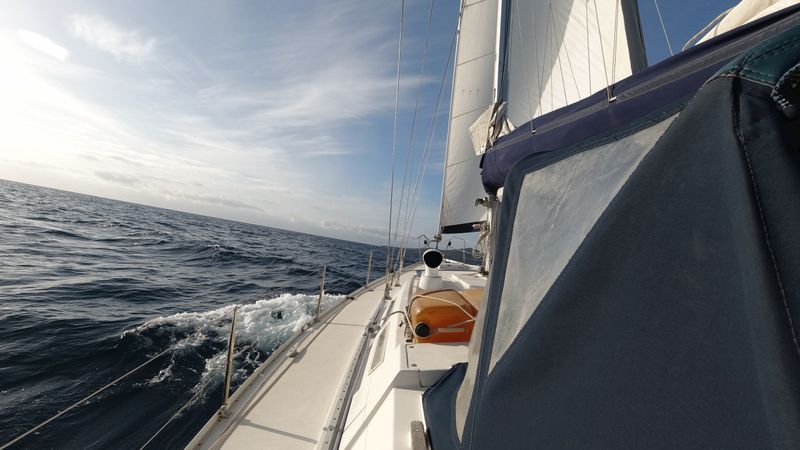 Atlantic 49 | Zemini