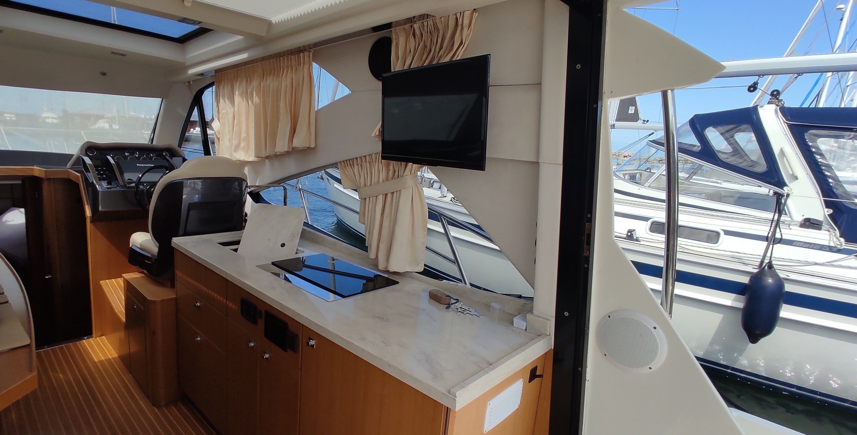 Galeon 350 | Mola Htc