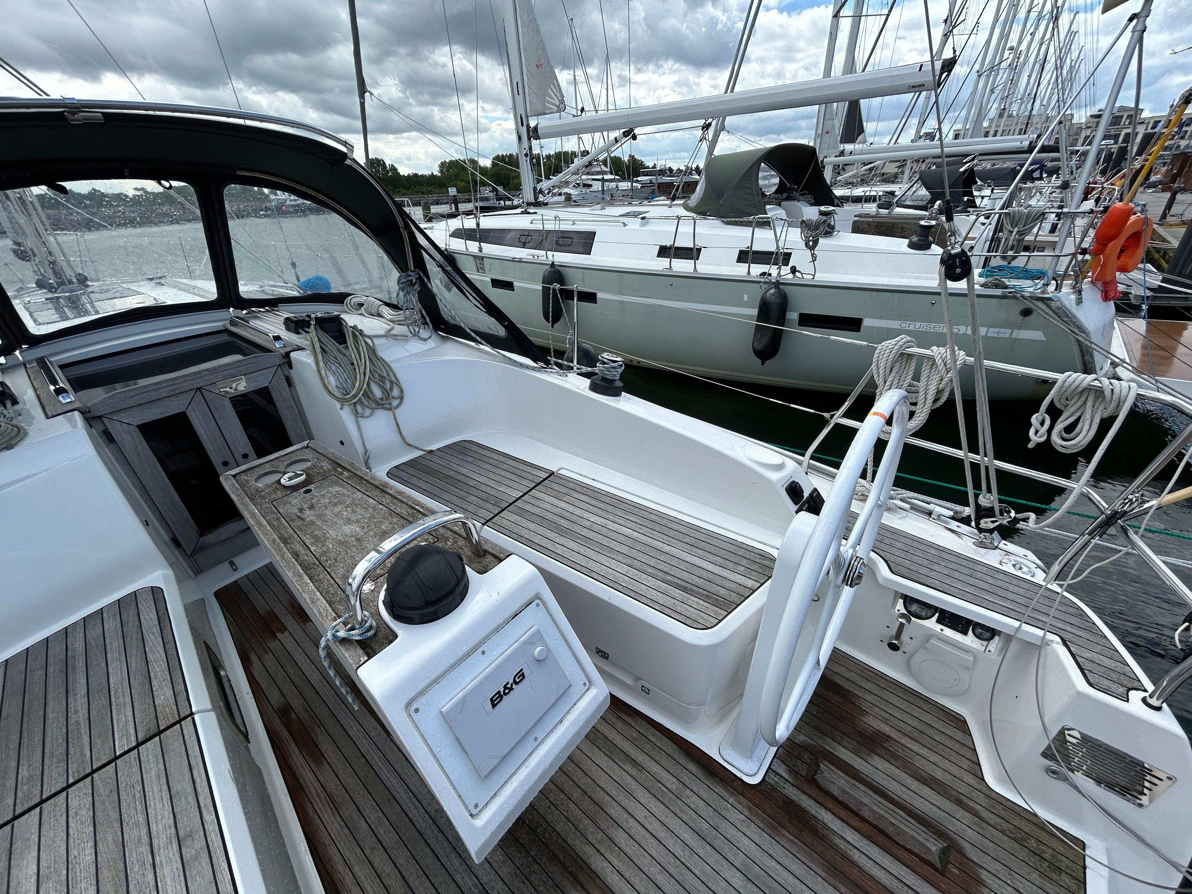Bavaria Cruiser 37 | Mola 22-3 Rostock