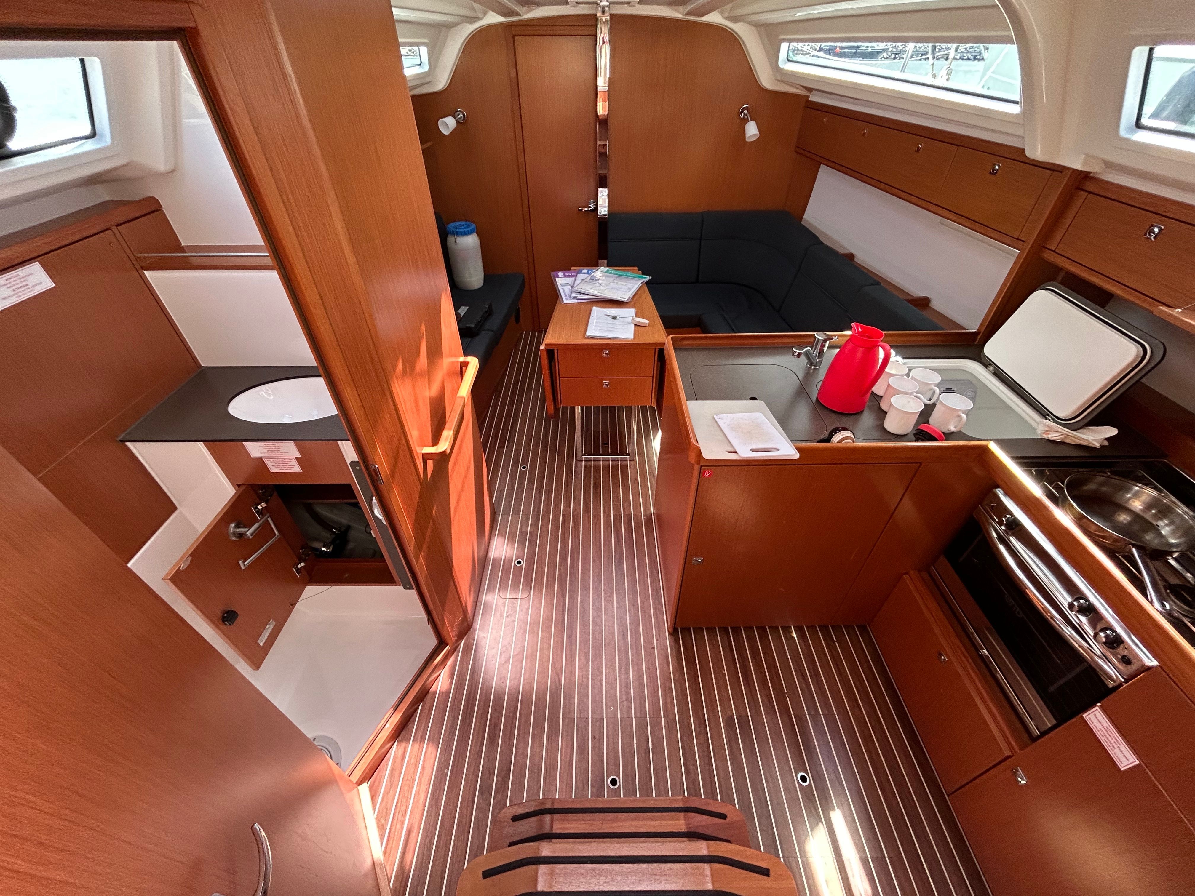 Bavaria Cruiser 37 | Mola 22-3 Rostock