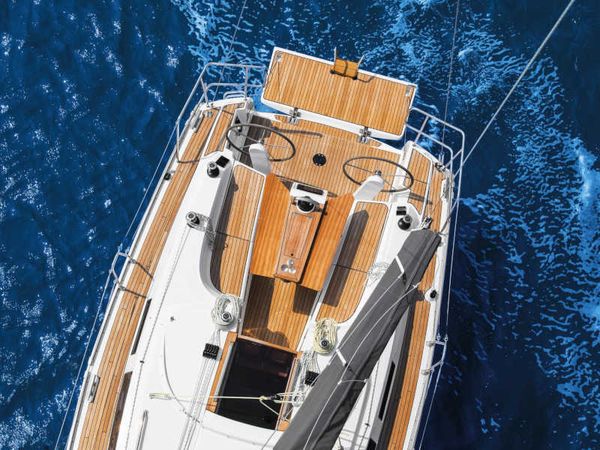 Bavaria Cruiser 34 | Mola 17-3 R Breege