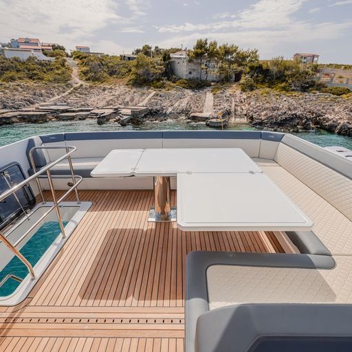 Galeon 640 Fly | FG Star