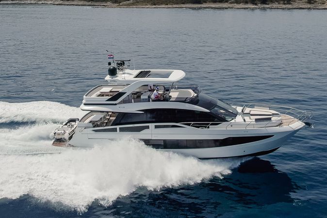 Galeon 640 Fly | FG Star