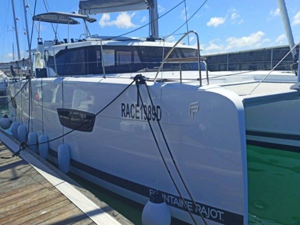 Fountaine Pajot Astrea 42 | Dorella