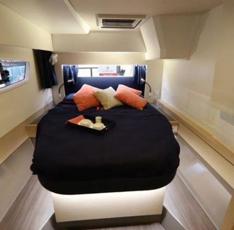 Fountaine Pajot Astrea 42 | Dorella