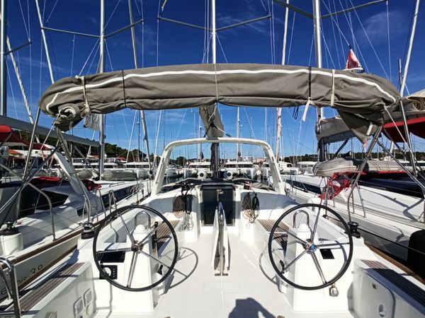 Beneteau Oceanis 38.1 | Sailor Jupiter