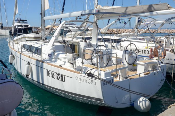 Beneteau Oceanis 38.1 | Sea Wolf