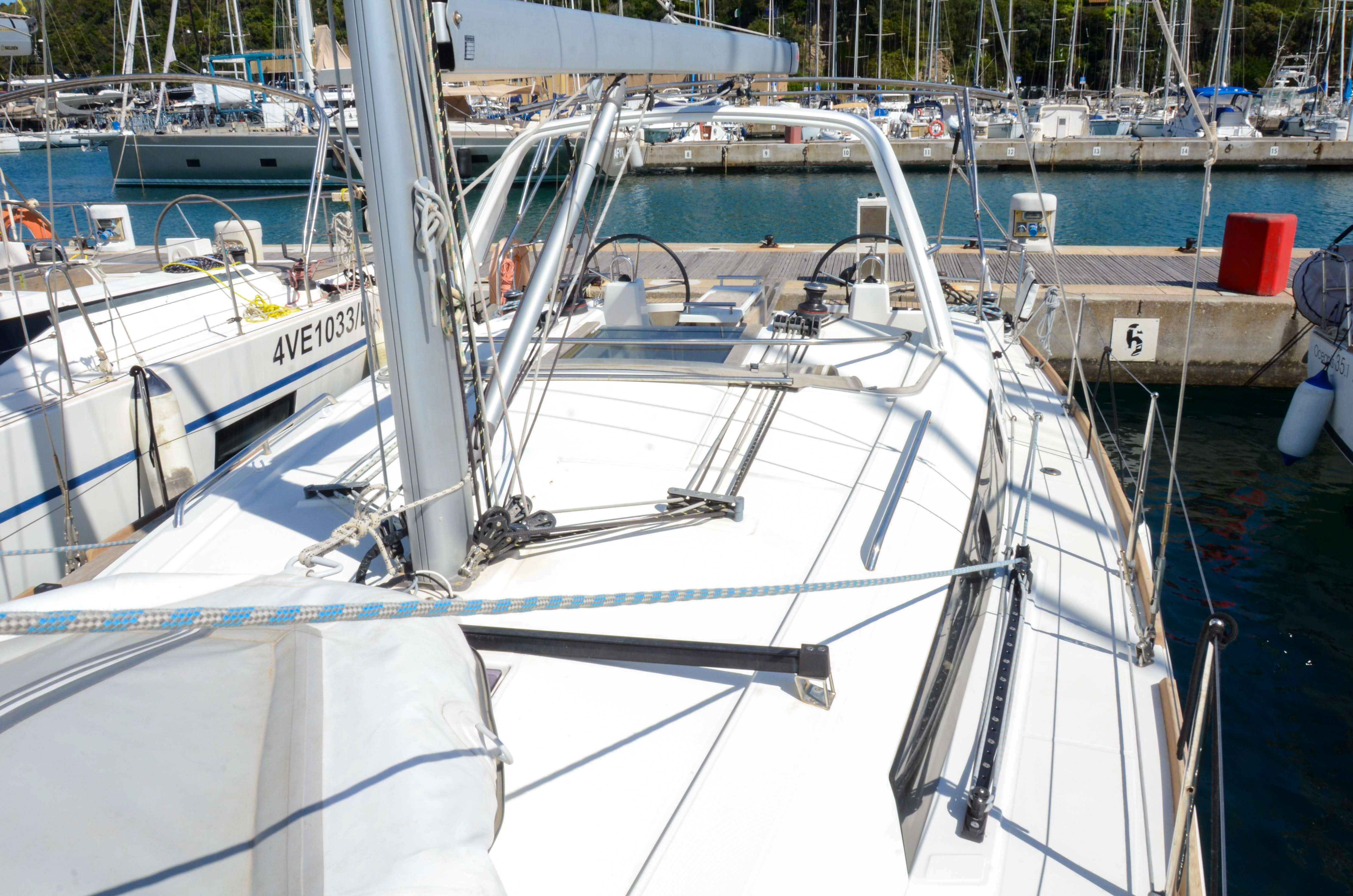 Beneteau Oceanis 38.1 | Sea Wolf