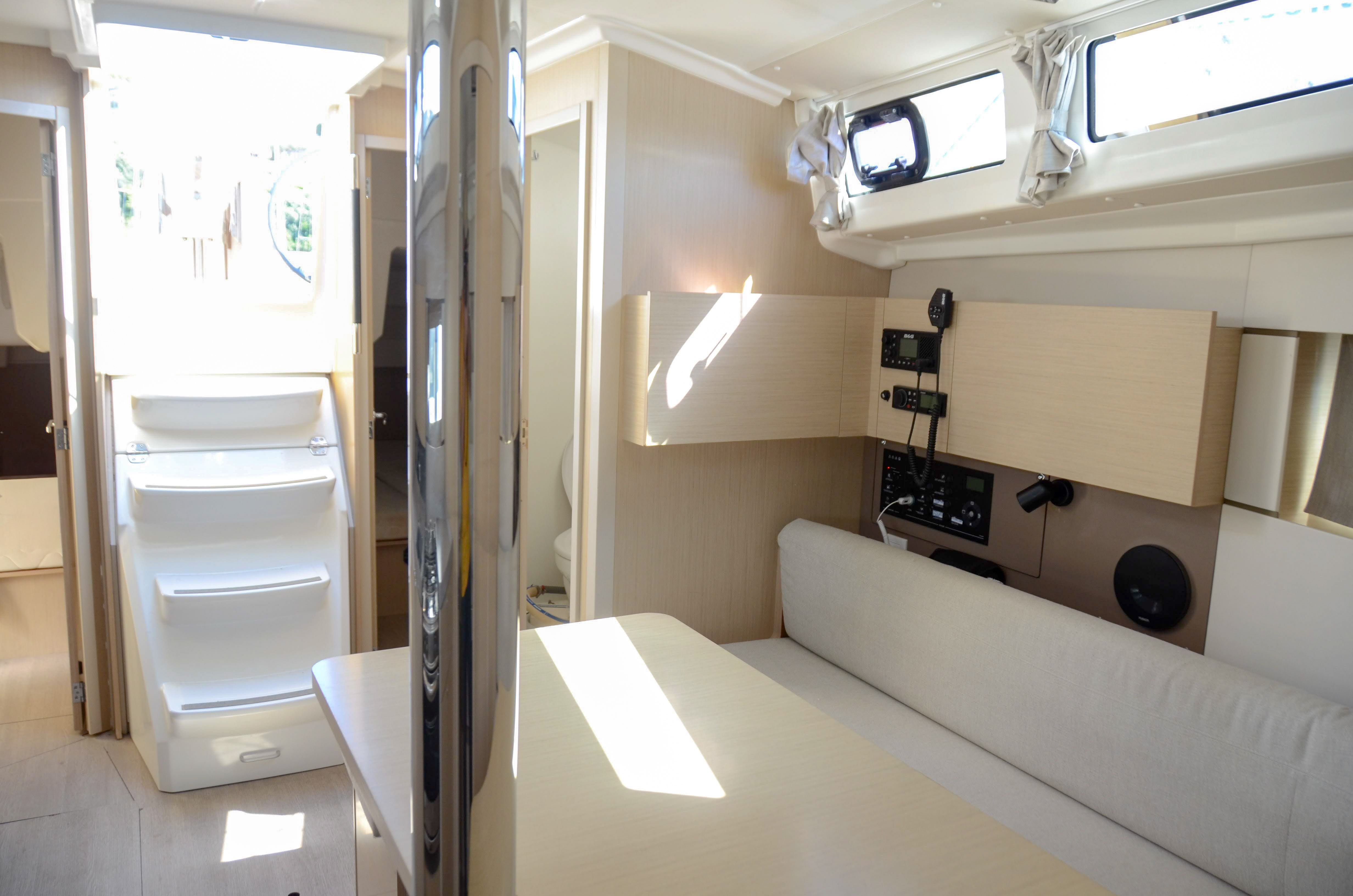 Beneteau Oceanis 38.1 | Sea Wolf
