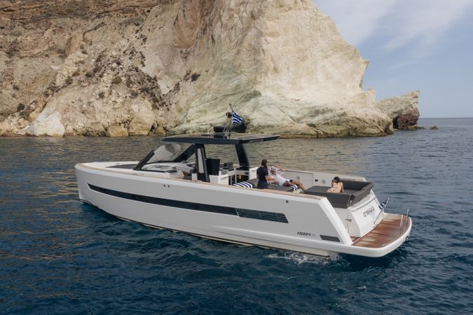 Fjord 52 Open | Omega 2