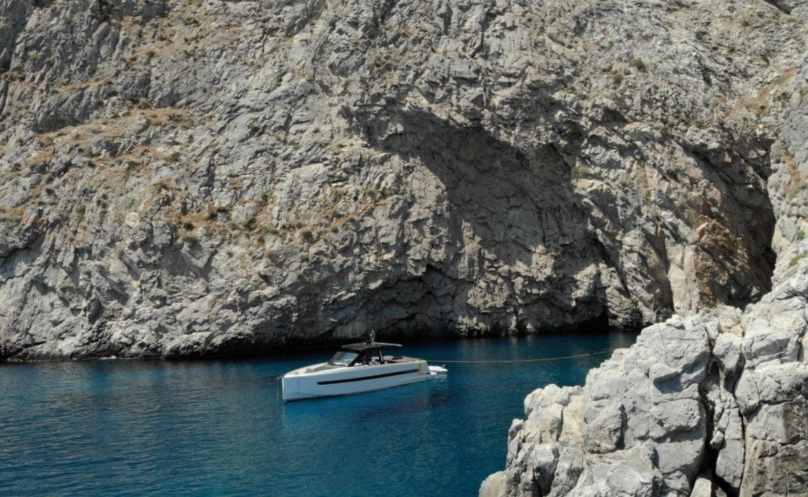 Fjord 52 Open | Omega 2