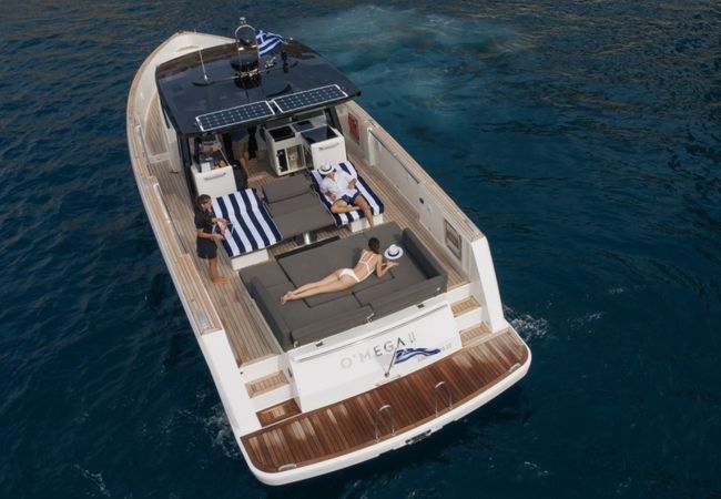 Fjord 52 Open | Omega 2