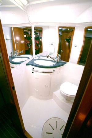 Bavaria 42 Cruiser | Iraklis