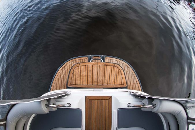 Navigator 999 | Zanzibar