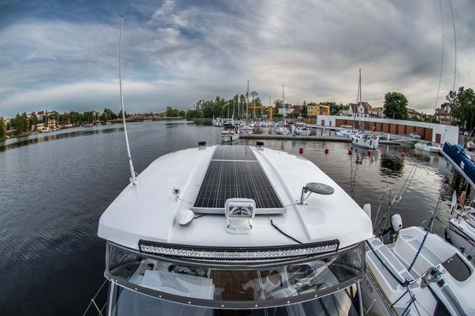 Navigator 999 | Zanzibar