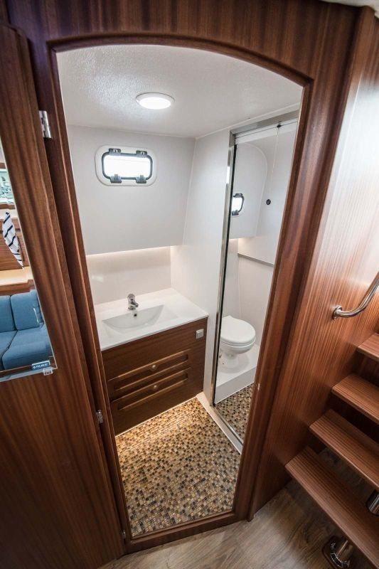 Navigator 999 | Zanzibar