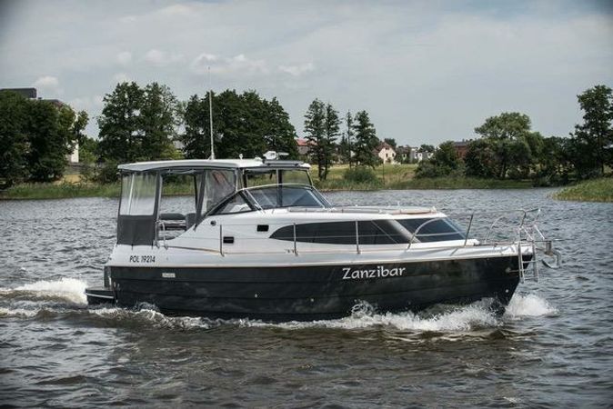 Navigator 999 | Zanzibar