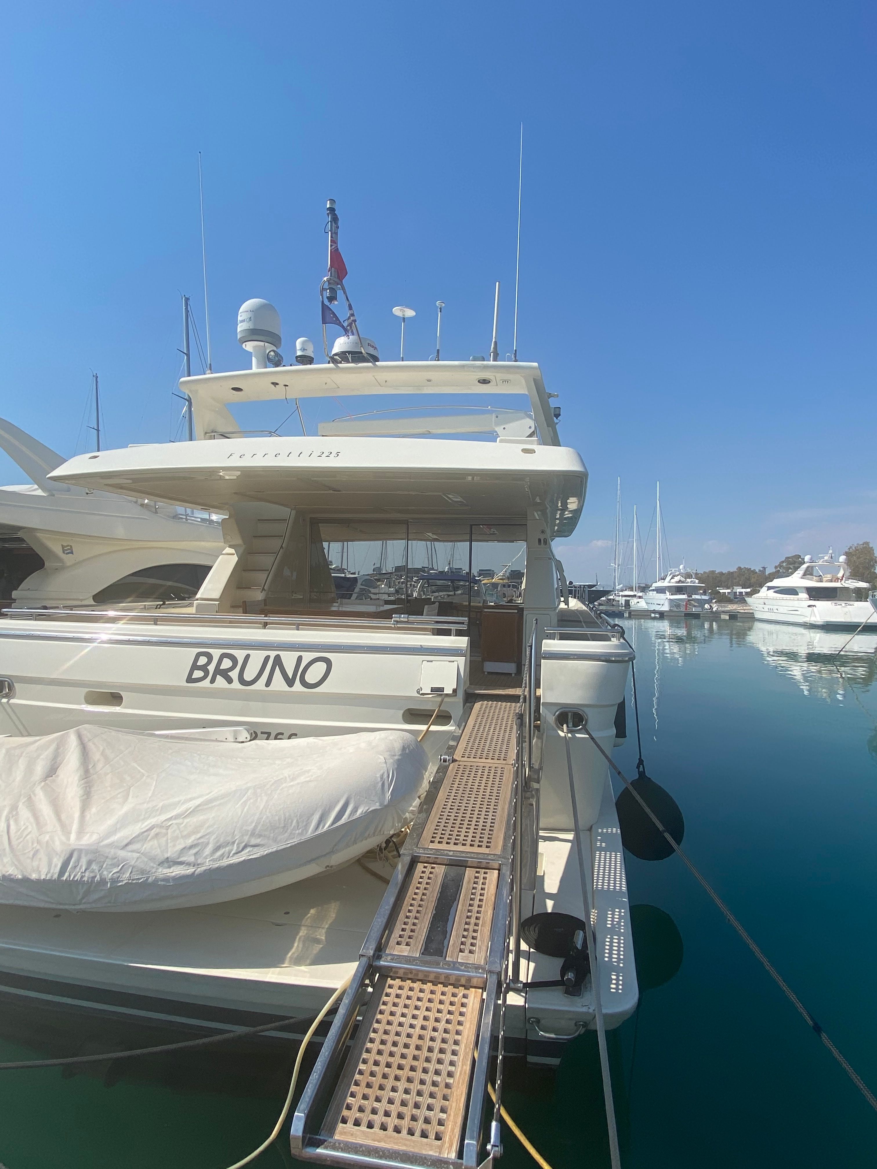 Ferretti 76 | Bruno