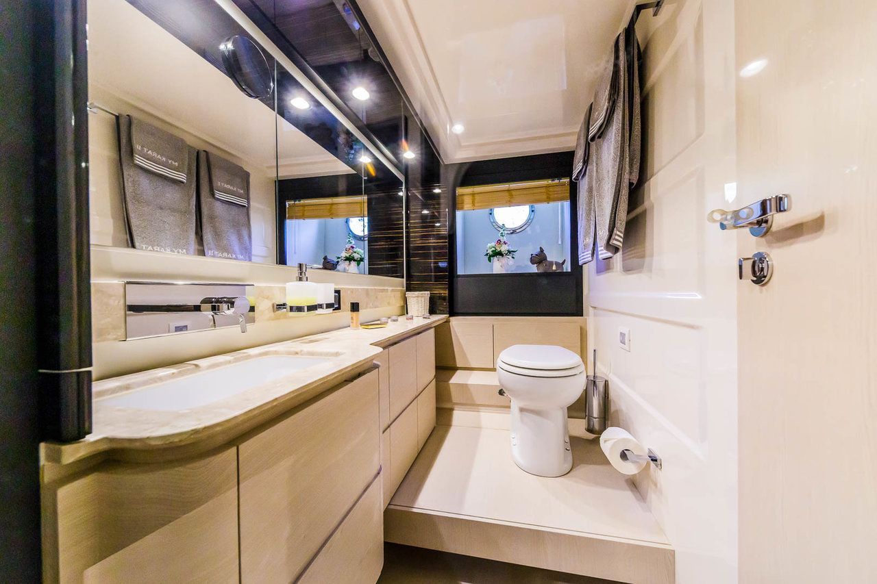 Azimut 66 | My Karat 2