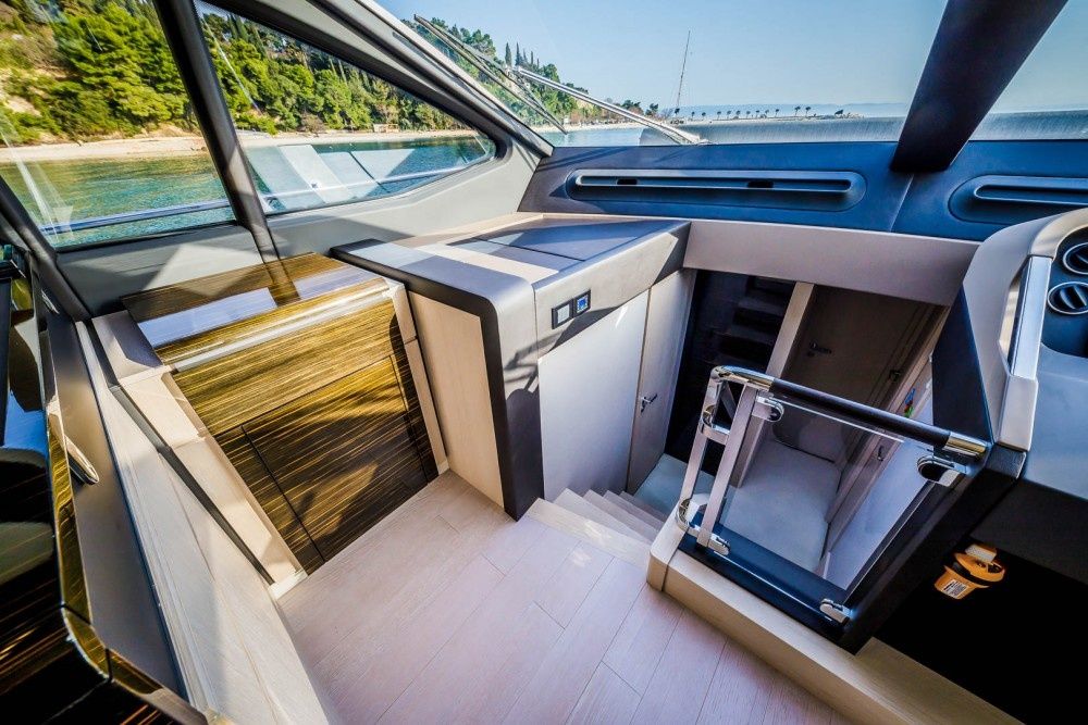 Azimut 66 | My Karat 2