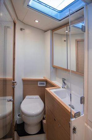 Lagoon 560 | Cool Change