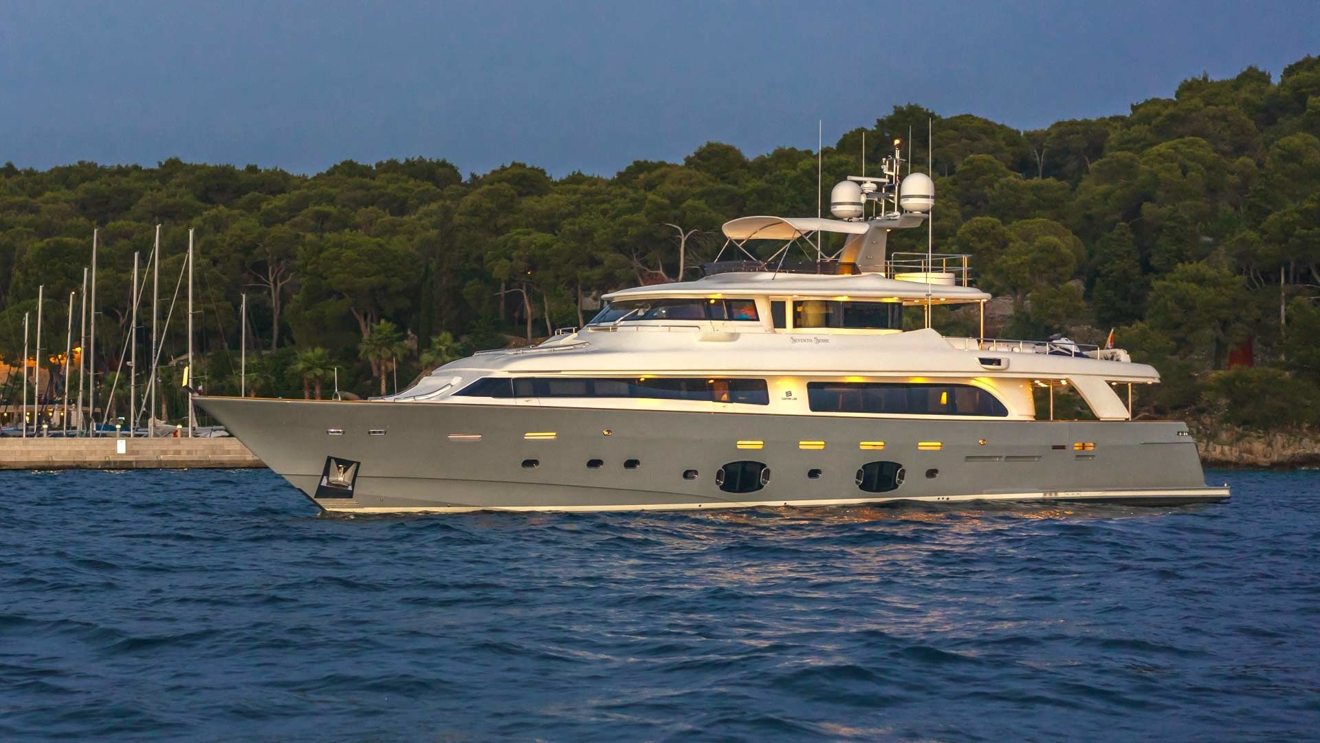 Ferretti Custom Line Navetta | Seventh Sense