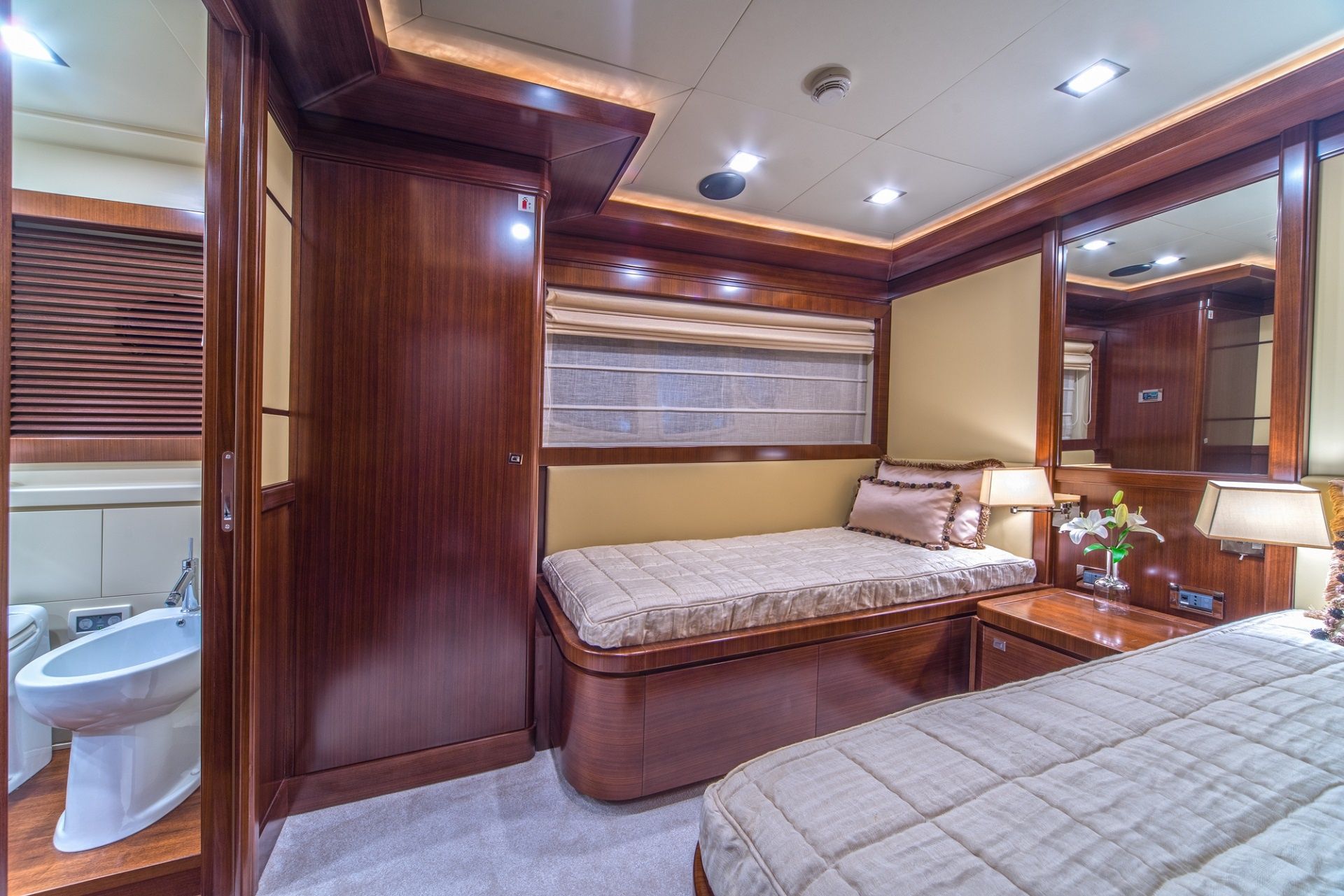 Ferretti Custom Line Navetta | Seventh Sense