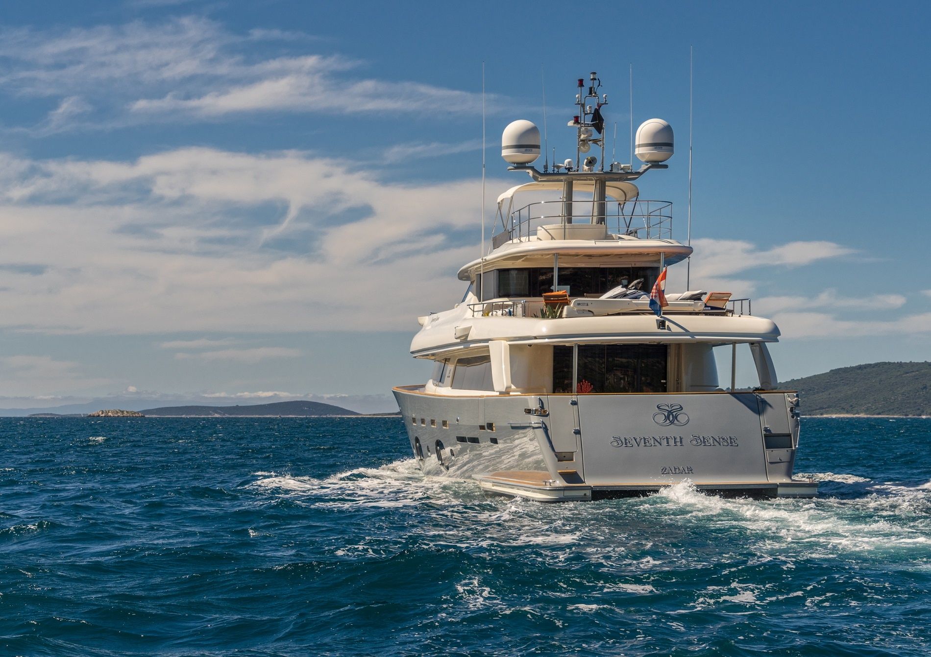 Ferretti Custom Line Navetta | Seventh Sense