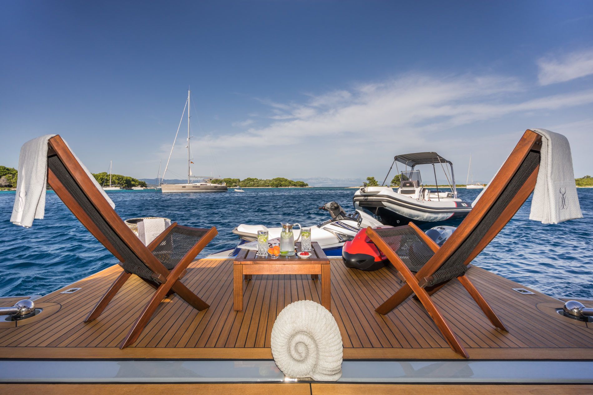 Ferretti Custom Line Navetta | Seventh Sense