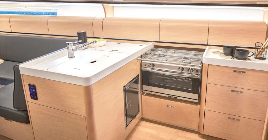 Dehler 38SQ | Mola 22 Breege16