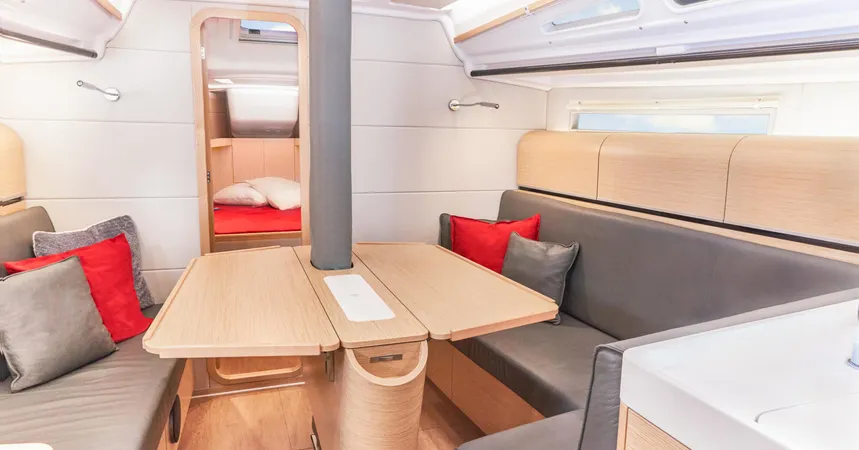 Dehler 38SQ | Mola 22 Breege18