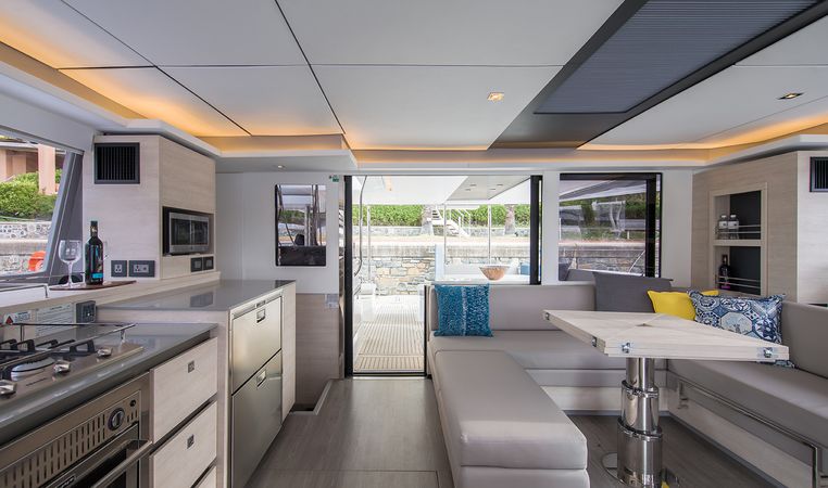 Leopard 50 | Moorings 21