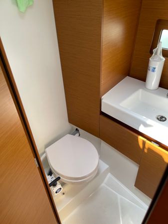 Jeanneau Sun Loft 47 | Discovery Blue