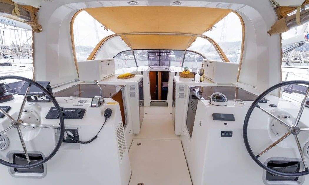 Jeanneau Sun Loft 47 | Discovery Blue