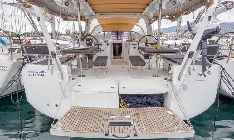 Jeanneau Sun Loft 47 | Discovery Blue