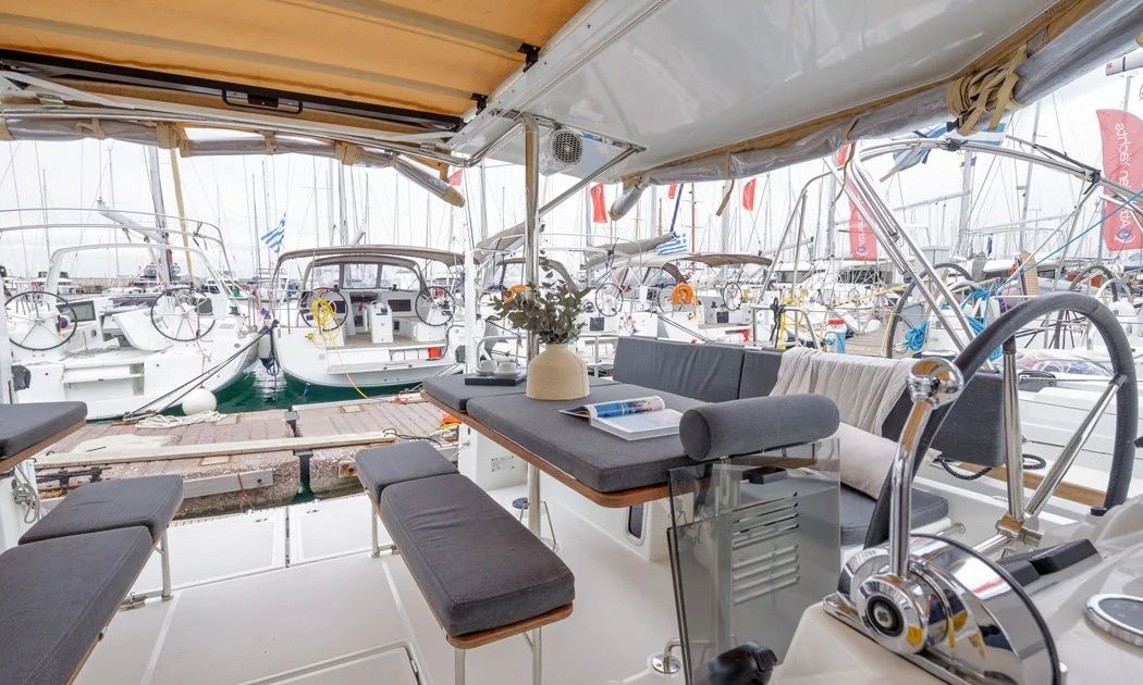 Jeanneau Sun Loft 47 | Discovery Blue